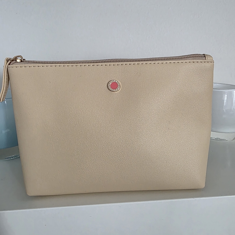Bvlgari Beige Cosmetic Toiletry Bag BRAND NEW